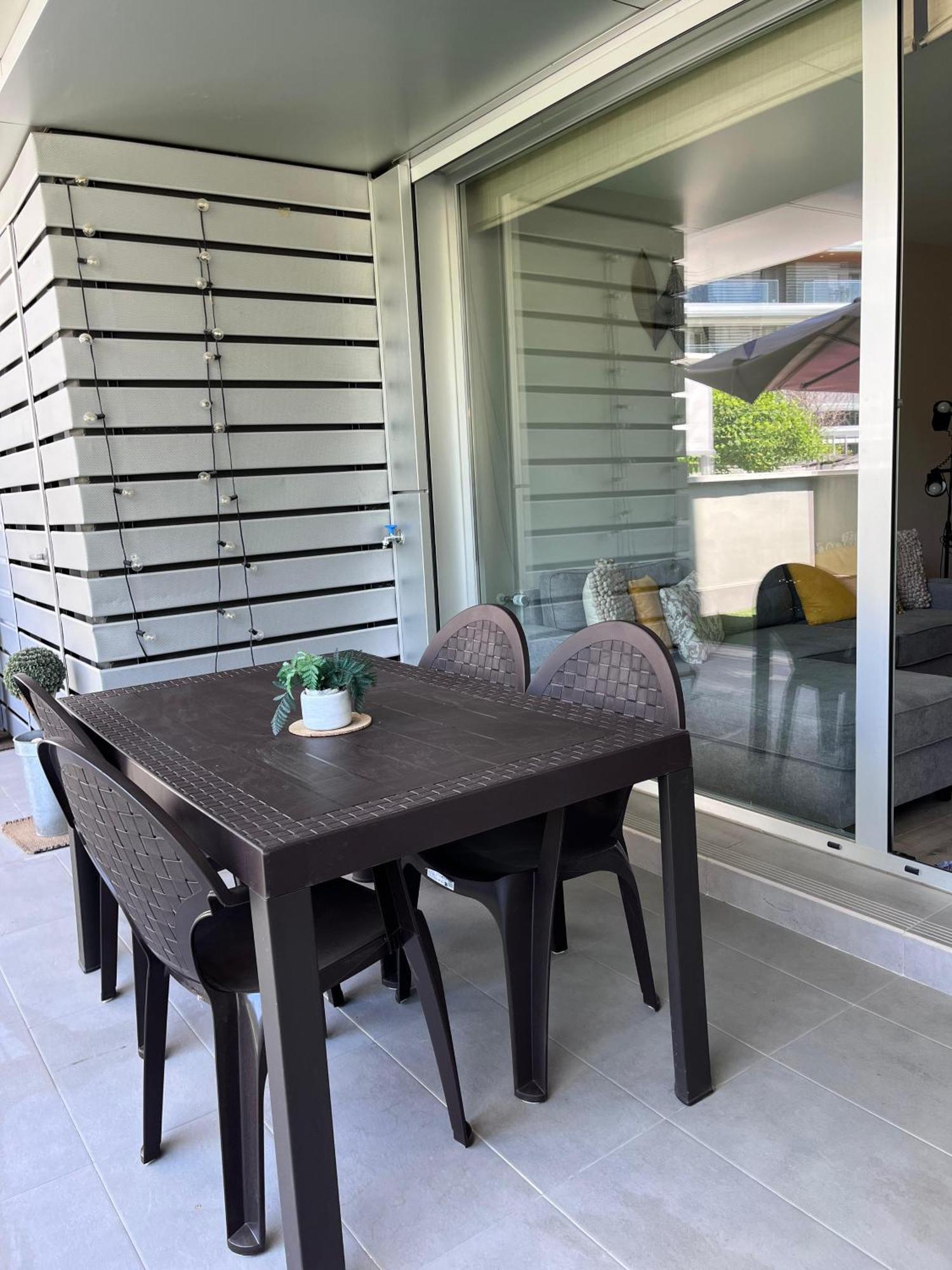Apartamento El Jardin De Galatea Alcalá de Henares Exterior foto
