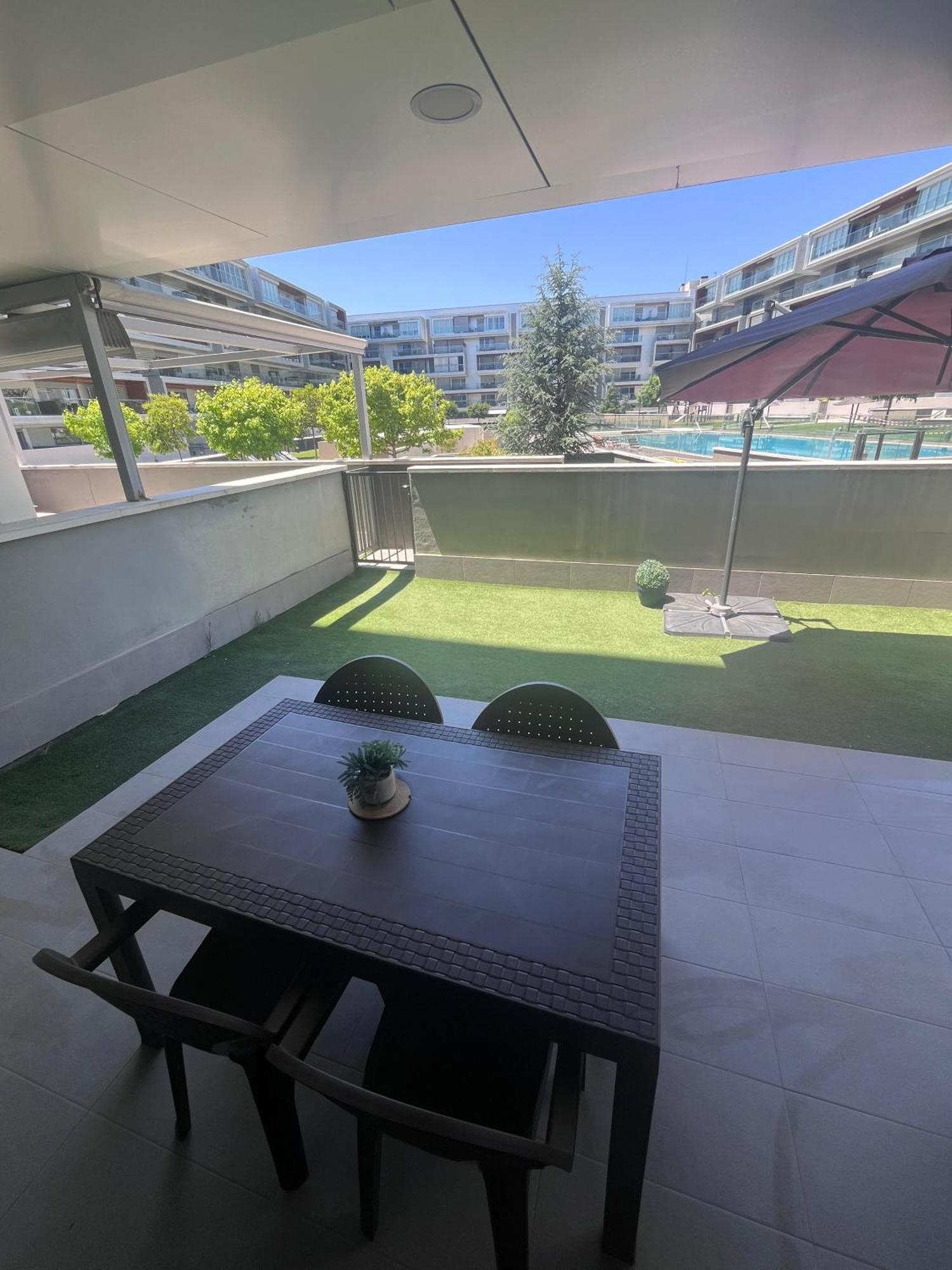 Apartamento El Jardin De Galatea Alcalá de Henares Exterior foto